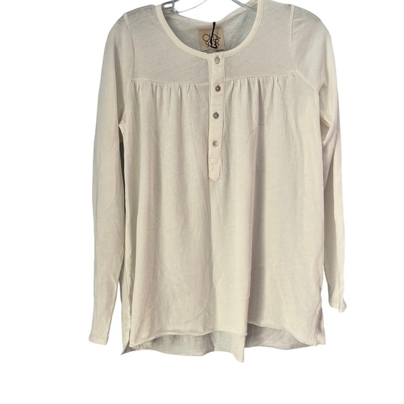 NWT Chaser Ivory Long Sleeve 1/2 Button Down Blouse Size M - Picture 1 of 8